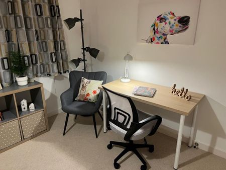 1 bedroom in a house share to rent - Photo 5