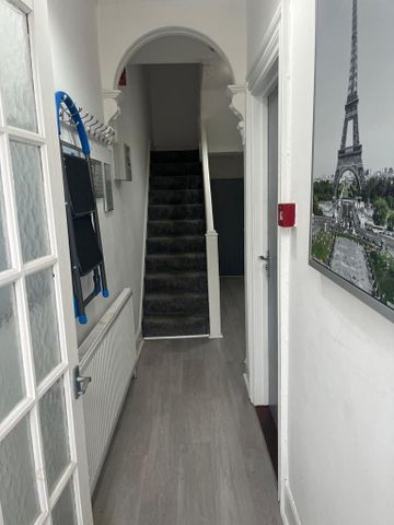 6 bedroom house share to rent - Photo 4