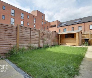 2 bedroom terraced house to rent - Photo 1