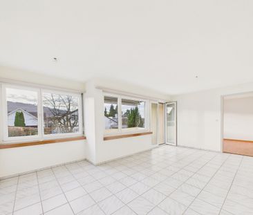 Cozy and light-filled with balcony in the quiet Schoren quarter in ... - Foto 3