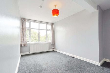 Roundhay Mount - Photo 4