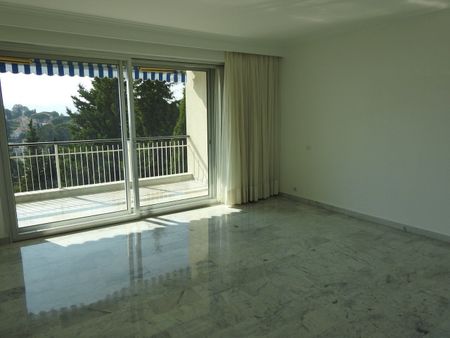Location Appartement 3 pièces 85m² CANNES 06400 - Photo 2