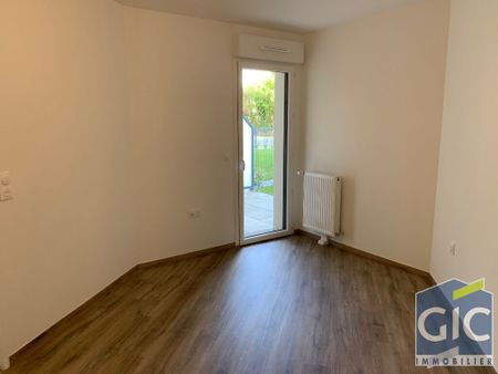 Location Appartement 2 pièces 44m² - Photo 3