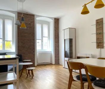 Möblierte 2-Zimmer-Wohnung mit Balkon - Foto 3