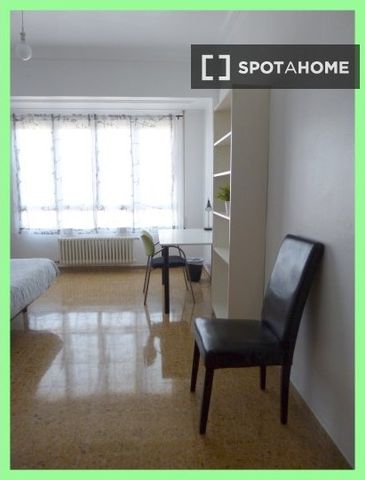 zaragoza, Aragon 50010 - Photo 3