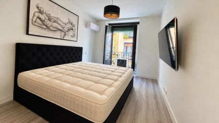1-bedroom apartment for rent in Embajadores, couples allowed - Photo 3