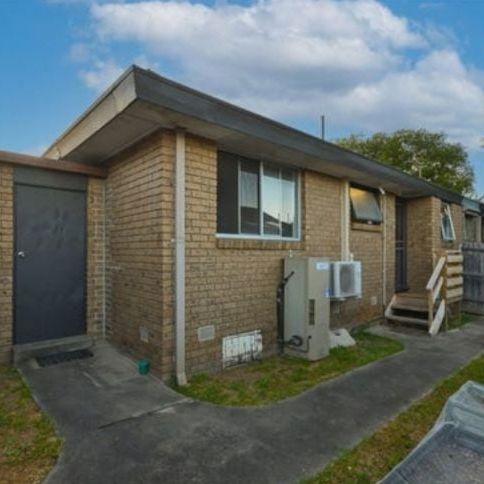 3/5 Barkly Street Ringwood VIC - Photo 1