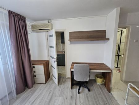 Brancoveanu etaj 8 budimex secuilor - Fotografie 2