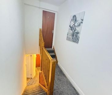 Room in a Shared House, Mossford Street, E3 - Photo 6
