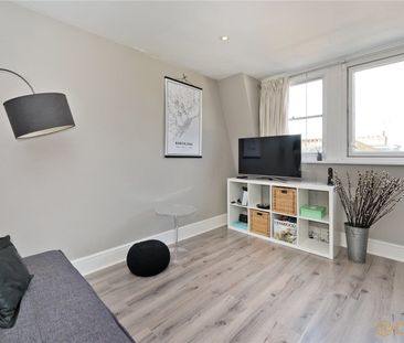 Aynhoe Road, W14, London - Photo 1