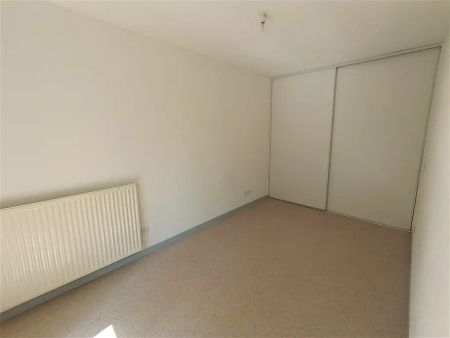 Location appartement 1 pièce - 35m² à La motte servolex (73290) - Photo 2