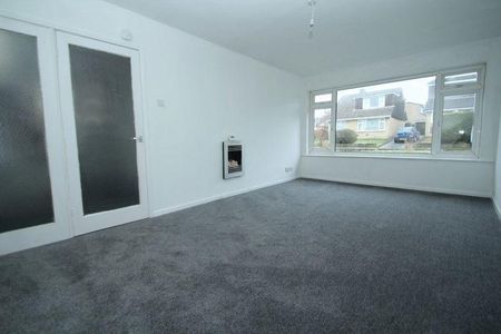 4 bedroom property to rent - Photo 3
