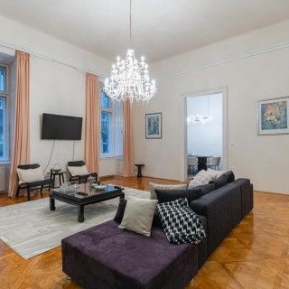 Párizsi utca - Fotó 1