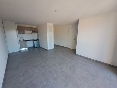 Location Appartement 2 pièces 42m² MONTRABE 31850 - Photo 4