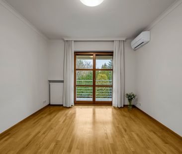 Komfortowy dom 236 m2 z pięknym ogrodem, Zawady - Photo 3