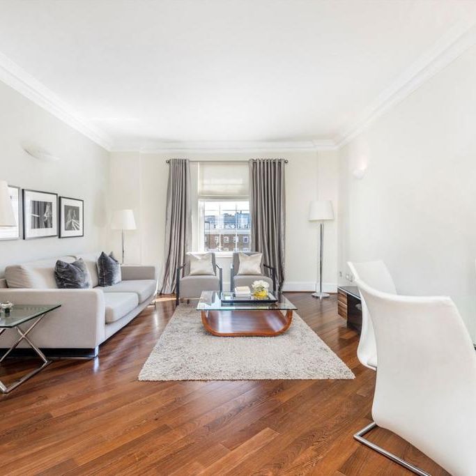 3 bedroom flat to rent - Photo 1