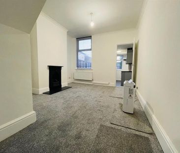 2 bedroom house to rent - Photo 2