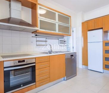 Apartamento T4 - Photo 2