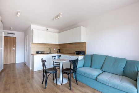 Kawalerka | Super lokalizacja | Balkon | - Photo 3