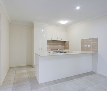 Comfortable Modern Home in Pimpama! - Photo 3