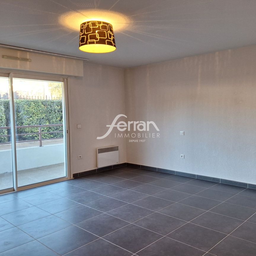 Location Appartement 1 pièce 29m² DRAGUIGNAN 83300 - Photo 1