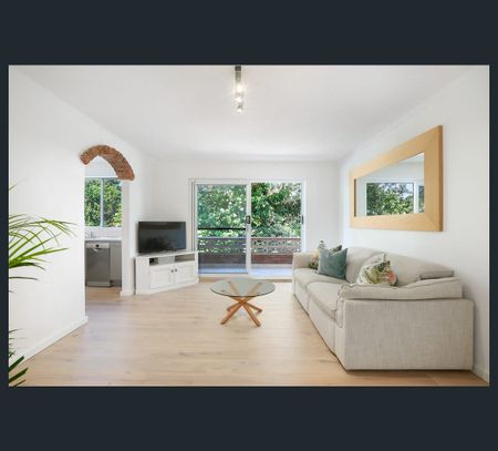 10/102 Wyadra Ave, Freshwater, NSW 2096 - Photo 4