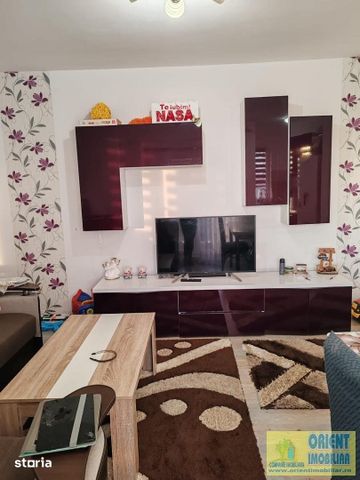 Tomis Plus Maurer, de inchiriat apartament 3 camere, gaze, mobilat - Fotografie 3