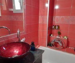 Διαμέρισμα για ενοικίαση - Καμένα Βούρλα, - Φωτογραφία 2