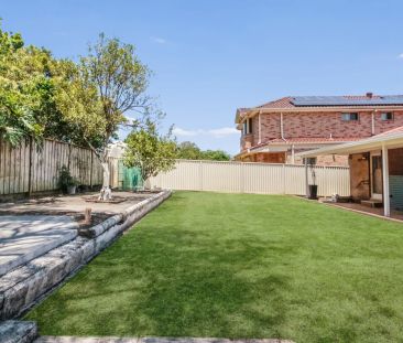 18 Tennyson Street, Winston Hills. - Photo 6