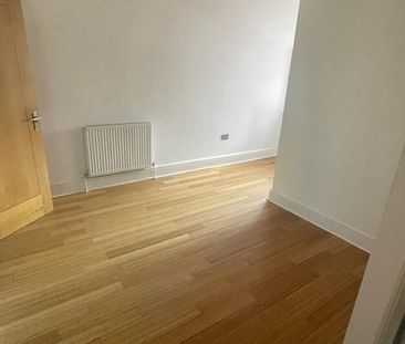 45 NORTHAMPTON ROAD CR0 7HD - Photo 1