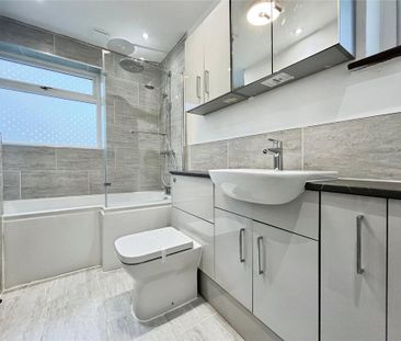 3 bedroom detached house to rent - Photo 6