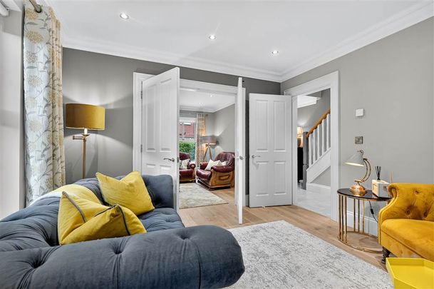 9 Montpelier Park, Malone Road, Belfast, BT9 5RS - Photo 1