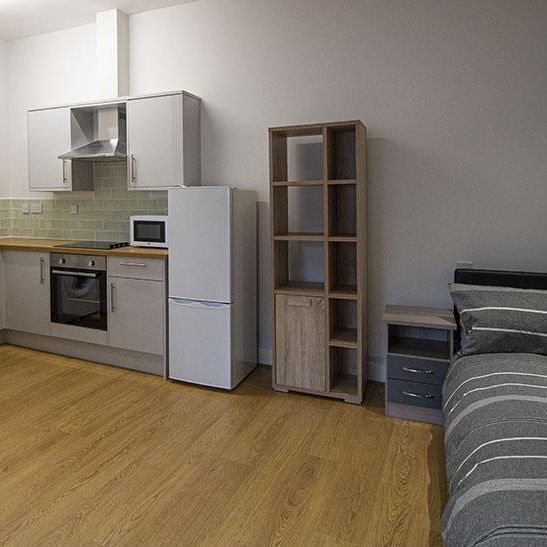 Studio to rent - Photo 1