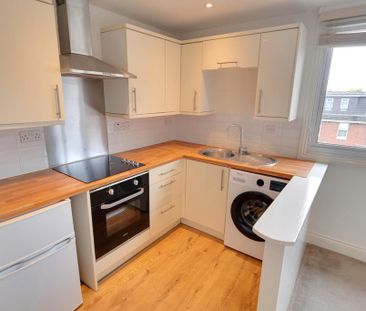 Studio to rent - Photo 2