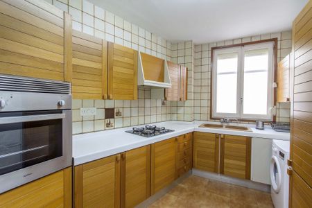 Spacious room in the centre of Valencia - Photo 4