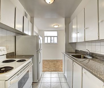 The Nottingham - Photo 5