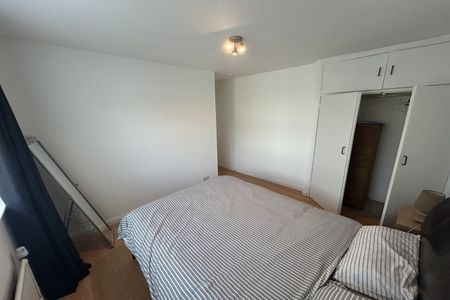 10 Hollyvale, Newtownabbey, BT36 5NG - Photo 5