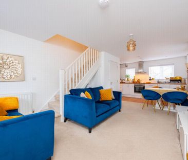 2 bedroom end of terrace house to rent - Photo 6