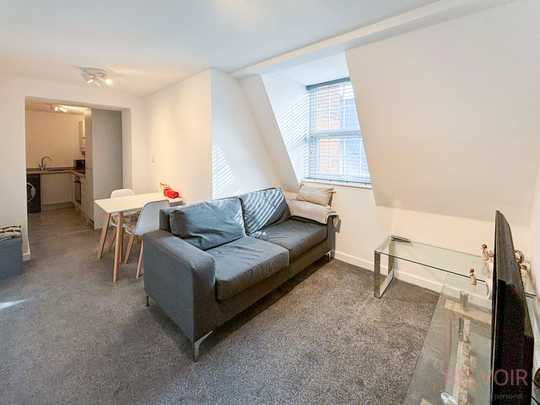 1 bedroom flat to rent - Photo 1