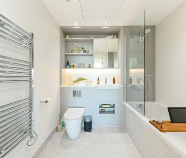 2 bedroom flat to rent - Photo 3