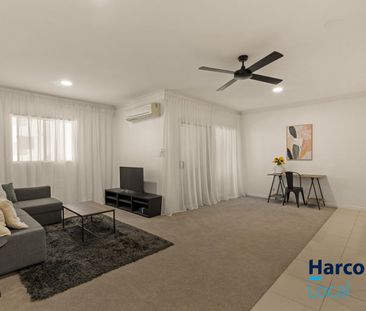 Pretty. Comfy and Already Homey! - Photo 2