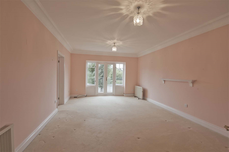 3 bedroom apartment to rent - Photo 2