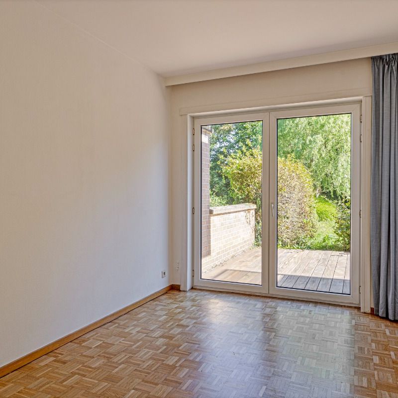 Gelijkvloers appartement in Neerlandwijk met mooie tuin! - Photo 1