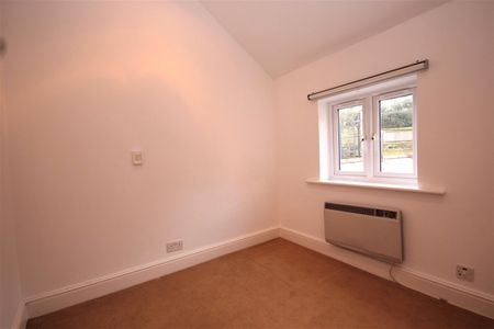 2 bedroom house to rent - Photo 2