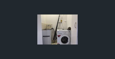 Modern 2-Bedroom Granny Flat - Your Cozy Retreat! - Photo 4