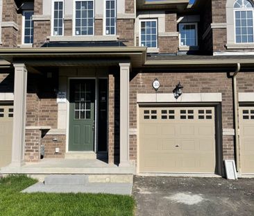 33 Benhurst Cres, Brampton, ON L7A 5A2 - Photo 2