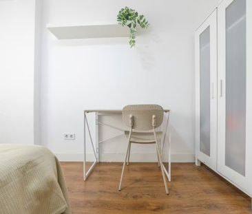 Carrer Guillén Escrivà, Valencia, Valencian Community 46011 - Photo 5