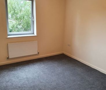 1 Bed Flat, Wyck Beck Road, BS10 - Photo 3