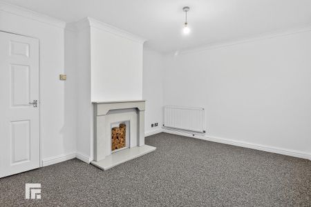 2 bedroom terraced house to rent - Photo 4