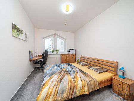 Pronájem bytu 3+kk 88 m2 - Fotografie 5